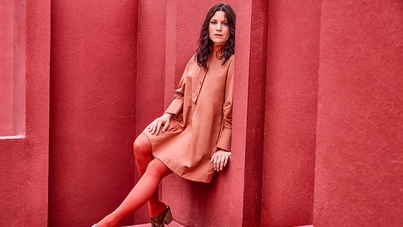 Trend colour russet red